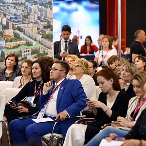 Презентация 5-й Уральской индустриальной биеннале на выставке «Иннопром-2019»